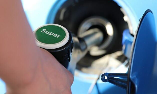 Après Carbeo,Fuel Media Service décline son service MobiCarbu+ sur Iphone