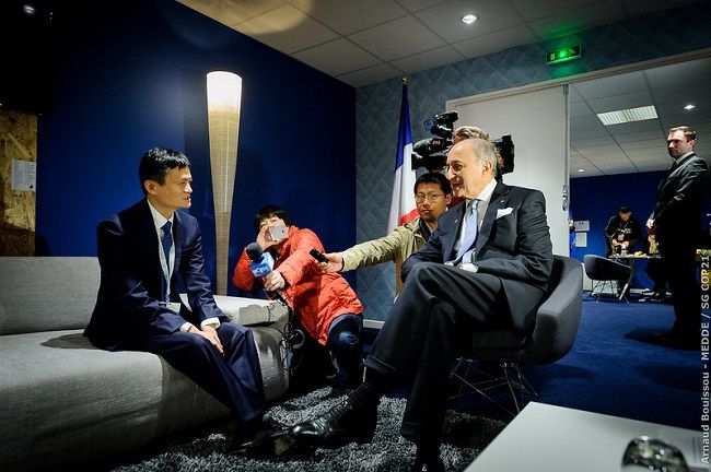 Le groupe de e-commerce Alibaba présente un bénéfice en forte hausse