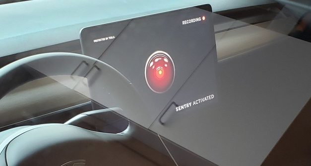 Le “Sentry Mode” de Tesla empêche le vol de jantes d’une voiture garée