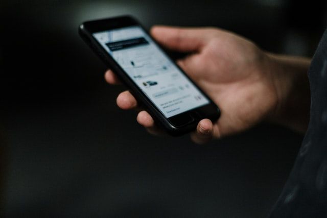 Une ancienne ingénieure de Uber porte plainte pour harcèlement sexuel