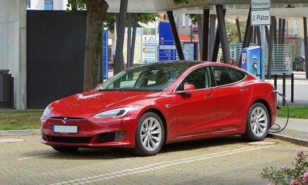 Infographie: l’évolution des livraisons de véhicules chez Tesla